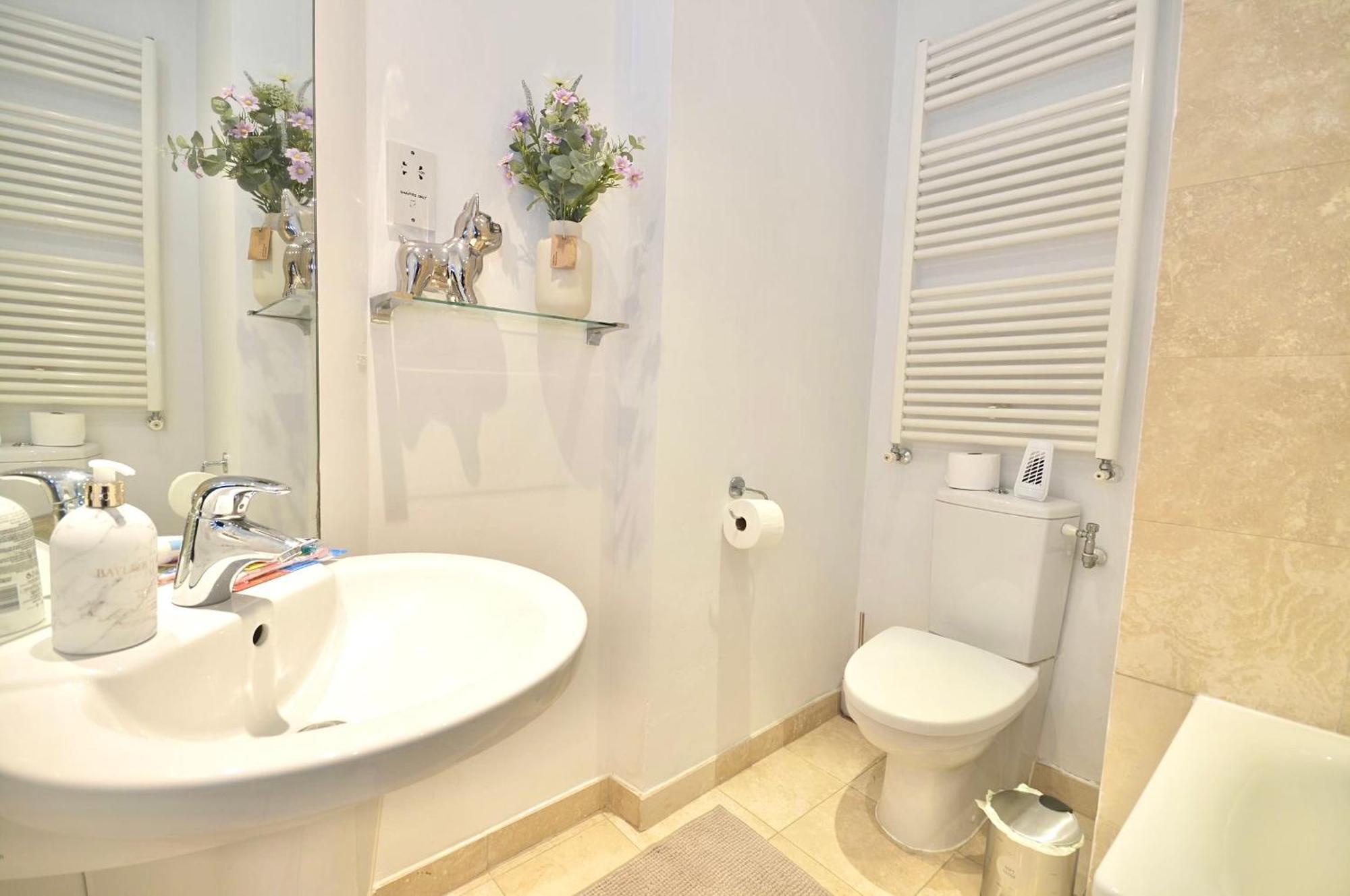 Kensington Apartment, Breakfast, 2 Baths London Exterior foto