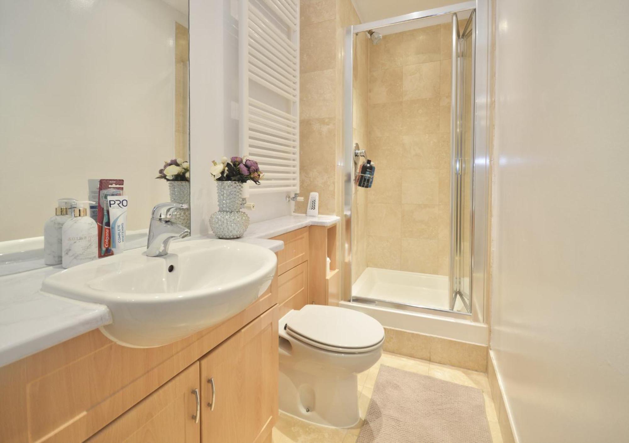 Kensington Apartment, Breakfast, 2 Baths London Exterior foto